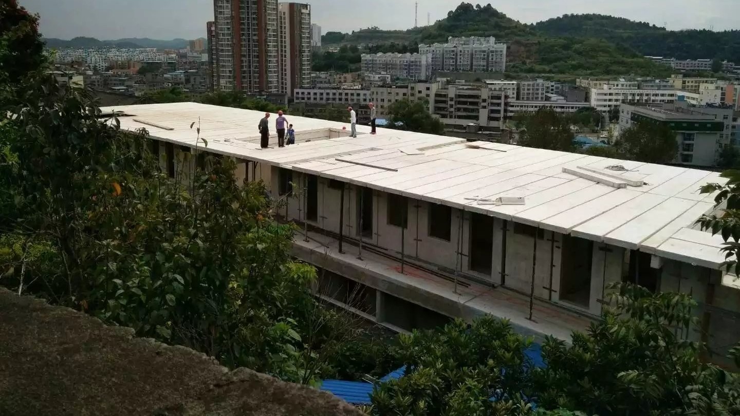 新乡住工植物纤维装配式<i style='color:red'>临时用房</i>：展示活动的流动舞台